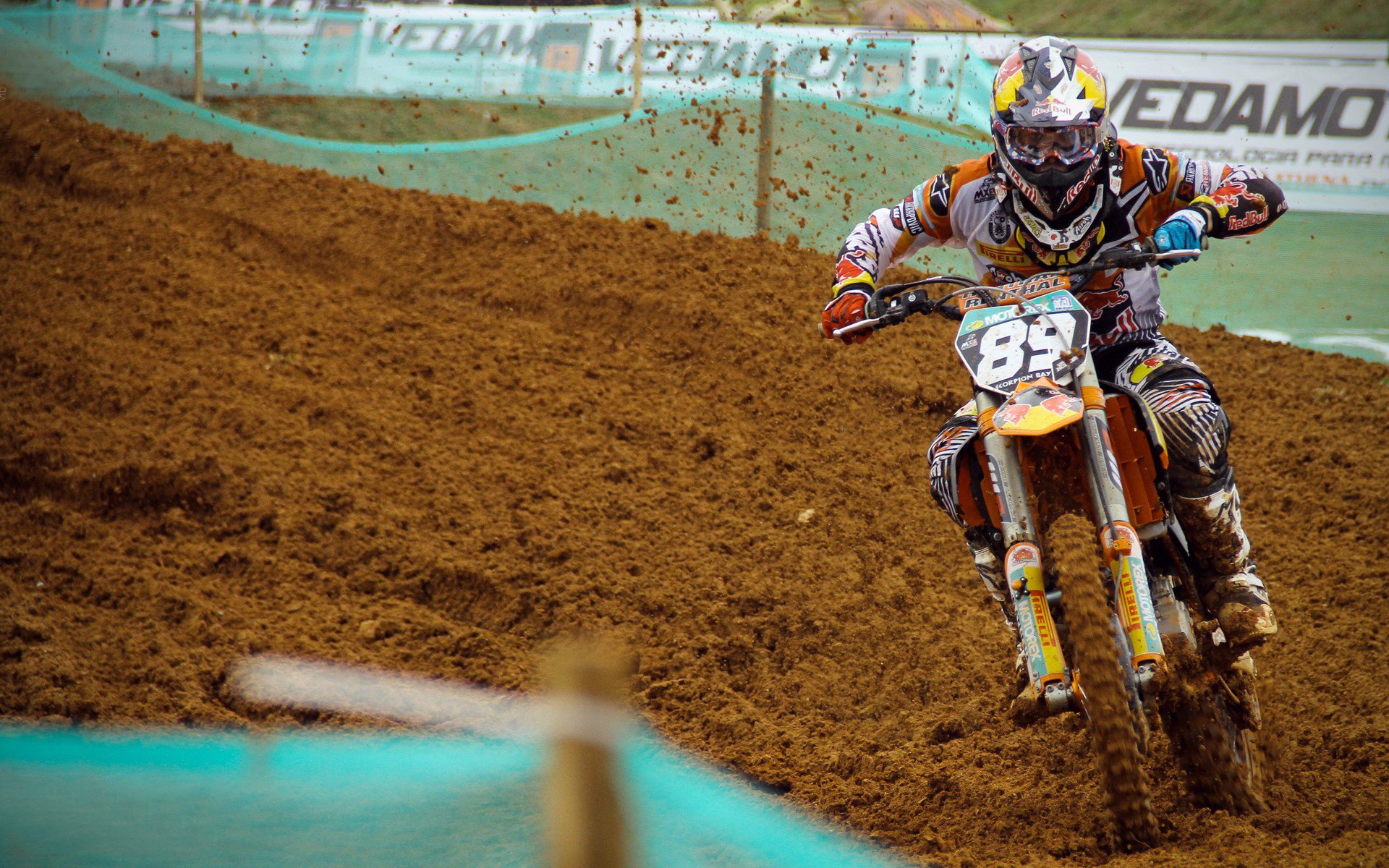 星空体育最新官网-“2025世界游泳锦标赛：游泳赛场的快速冲刺与水上芭蕾的优雅共舞”